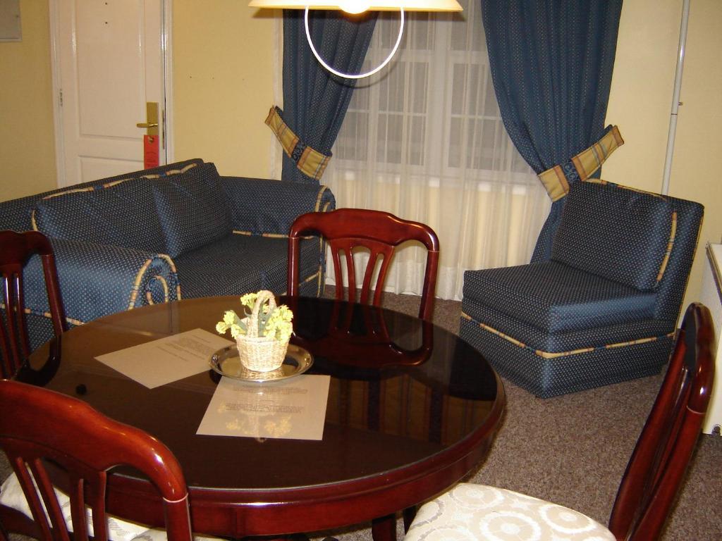 Apart Hotel Casablanca Valdivia Ruang foto